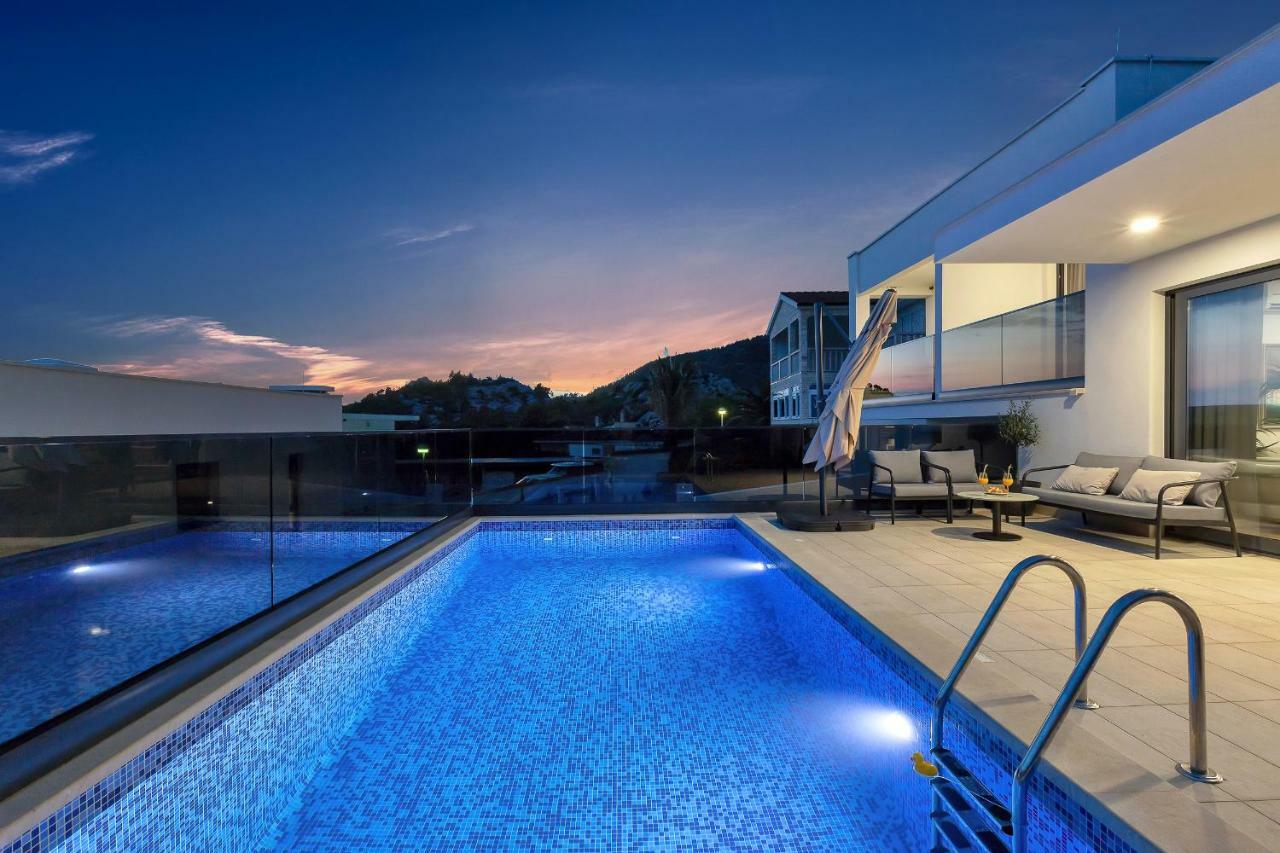 Villa Mendula Makarska Exterior foto